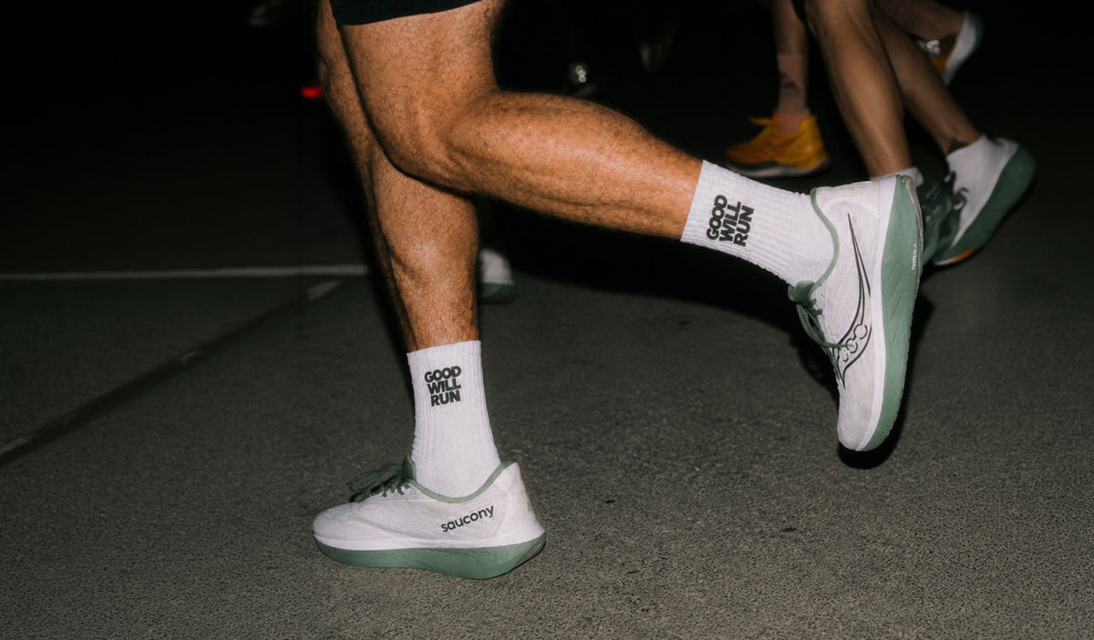 Sportsocken personalisieren 2026: Teamsocken mit Logo für Vereine & Studios